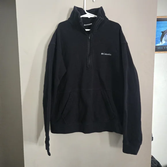 Columbia Black Half-Zip Fleece Pullover - Picture 2 of 4